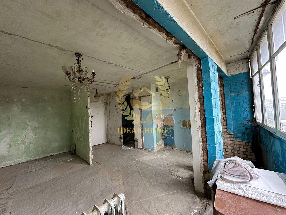 Продаж Квартира 1-кімнатна, 8/9 поверх на Зодчих ул., 56А Київ - фото 1