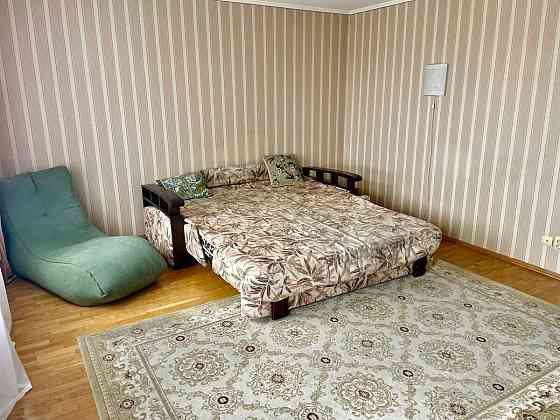 Оренда Квартира 2-кімнатна, 7/17 поверх на Левка Лукяненка, 2/4 Київ