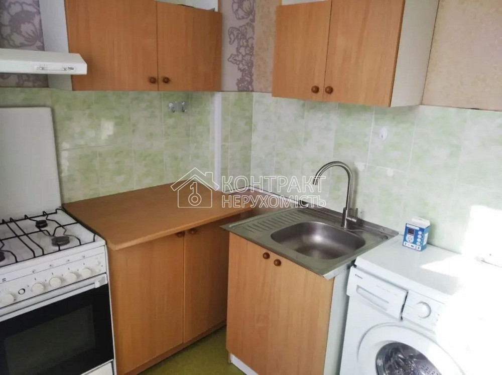 Продаж Квартира 1-кімнатна, 8/9 поверх на вул. Салтівське Kharkiv - photo 1