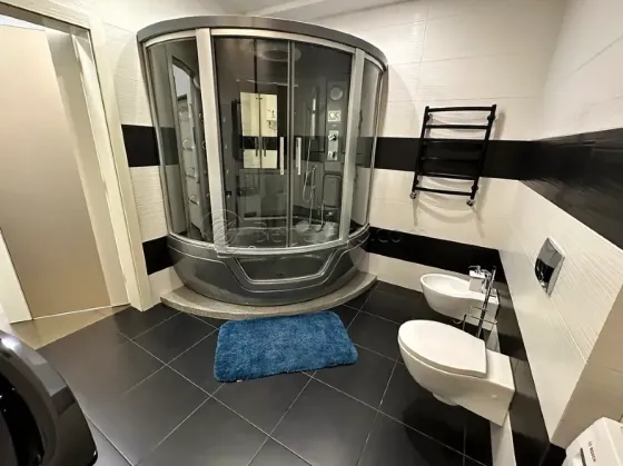 Оренда 2к Квартира 90 кв.м Тенистая, 9/12 Одеса