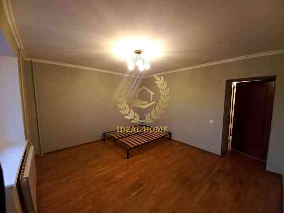 Продаж Квартира 1-кімнатна, 6/9 поверх на Королева Академика пр-т, 2А Kiev