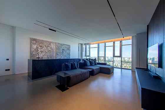 Продаж Квартира 2-кімнатна, 20/24 поверх на Антонова Авіаконструктора вул., д. 2Б Киев