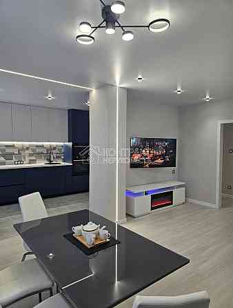 Продаж Квартира 3-кімнатна, 11/14 поверх на вул. Героїв Харкова Харьков