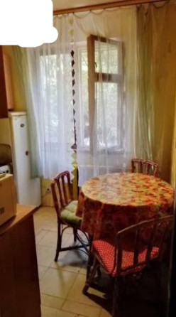 Продаж Квартира 3-кімнатна на ул. Солнечная, 16 Одесса