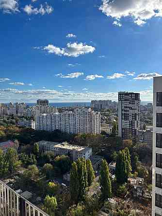 Продаж Квартира 3-кімнатна на ул. Ивана Франко, 40 Одеса