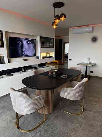 Продаж Квартира 3-кімнатна, 24/25 поверх на Каманина ул. Одеса