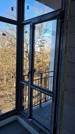 Продаж Квартира 2-кімнатна, 2/9 поверх на Центральна 