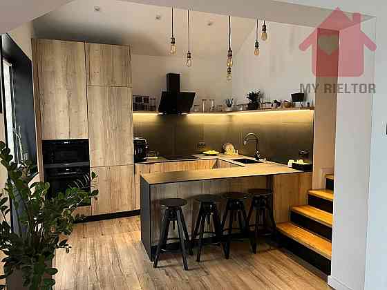 Продаж дворівневої квартири по вул.Єньківська Uzhhorod