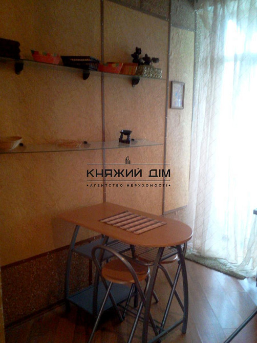 Оренда Квартира 2-кімнатна, 3/3 поверх на Межигорская ул. Київ - фото 5