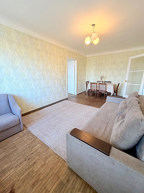 Продаж Квартира 2-кімнатна, 3/5 поверх на Повітряних сил вул., д. 5 Київ - фото 1