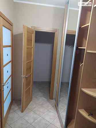 Оренда Квартира 1-кімнатна, 8/16 поверх на вул. Анни Ахматової, 16Б Киев