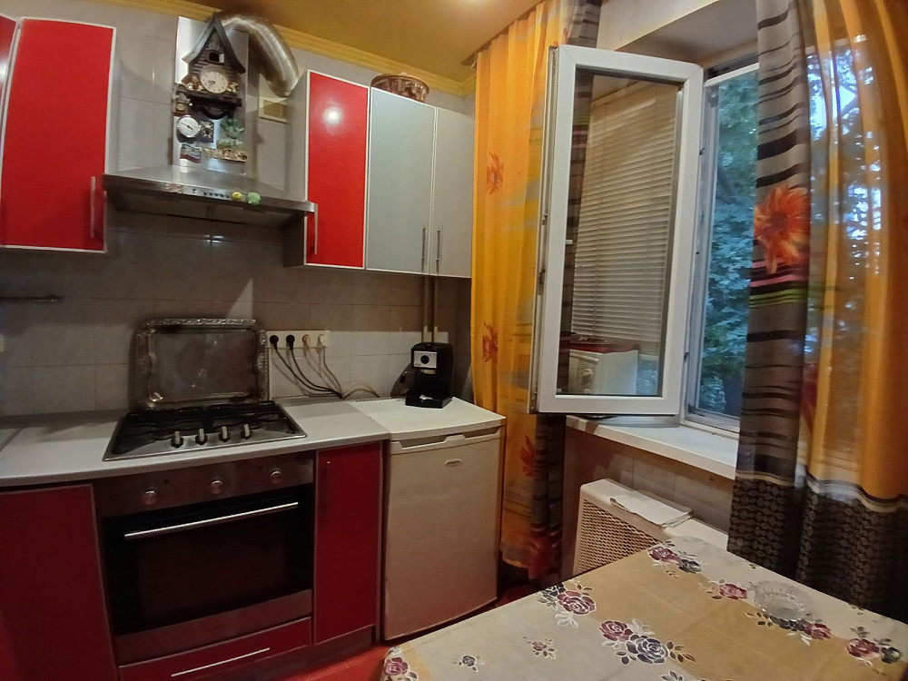 3-х комн. квартира на Черёмушках - ул. Ицхака Рабина Одеса - фото 2