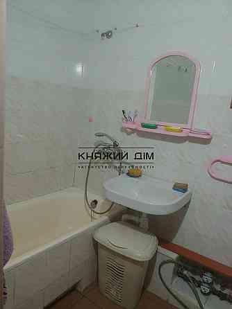 Продаж 1 кімнатної просп Бажана ст м Харківська Київ