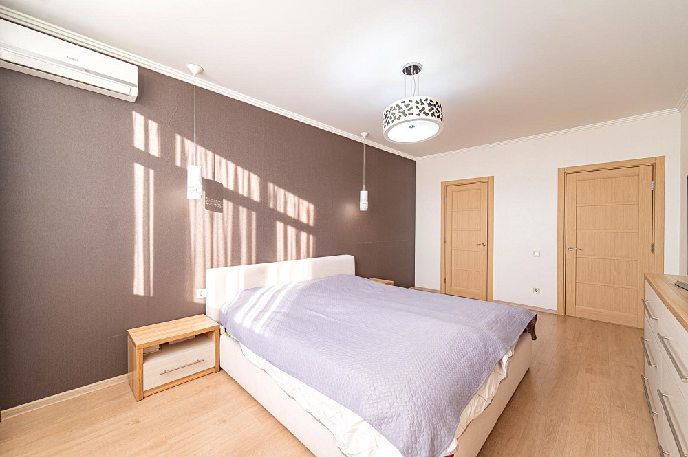 Продаж Квартира 2-кімнатна, 15/25 поверх на Бажана Николая вул., д. 8-Б Киев - изображение 11