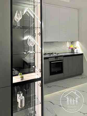 Продаж Квартира 3-кімнатна, 4/4 поверх на Грушевського Дрогобич