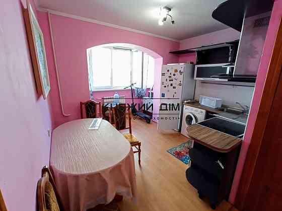 Затишна 2-кімнатна квартира м. Позняки Код: 11176801 Kiev