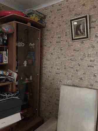 Продаж Квартира 1-кімнатна, 4/5 поверх на Пражская, 8 Киев