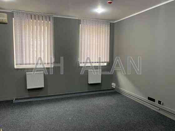 Оренда офісне приміщення на Волоська вул., 3 приміщень - 4, поверх - 2/2 Київ