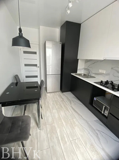 Продаж Квартира 1-кімнатна, 7/12 поверх на вул. Малоголосківська Львів - фото 1