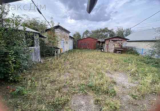 Продаж Будинок 2-кімнатний на вул. Степана Бандери Смиківці