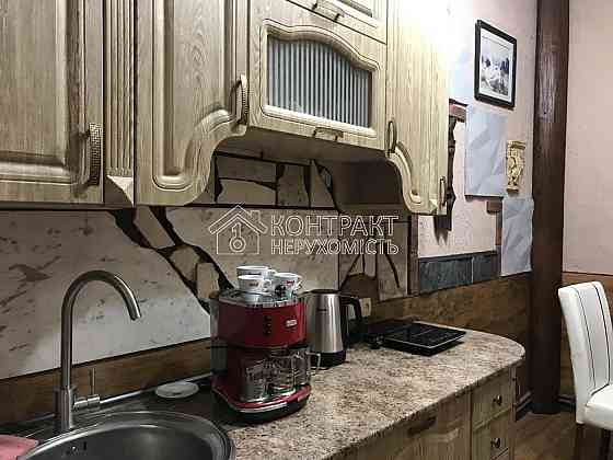 Продаж Квартира 4-кімнатна, 2/2 поверх на вул. Потебні Харьков