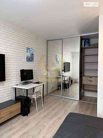 Продам квартиру Київ, Руданського Степана вул. Київ