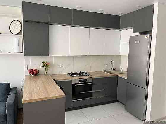 Продаж Квартира на улица Героїв Крут 