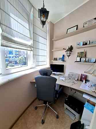 Продаж Квартира 3-кімнатна, 3/14 поверх на Золотоустівська вул., д. 52 Київ