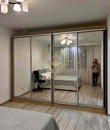 Продаж Квартира 1-кімнатна, 4/7 поверх на Данченко Сергея ул., 28Б Киев