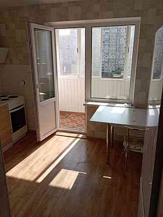 Продаж Квартира 2-кімнатна, 8/16 поверх на Вишняківська, 8 Київ