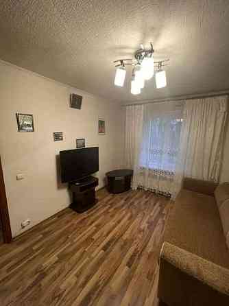 Оренда Квартира, 8/9 поверх на ул. Лукьяновская Киев