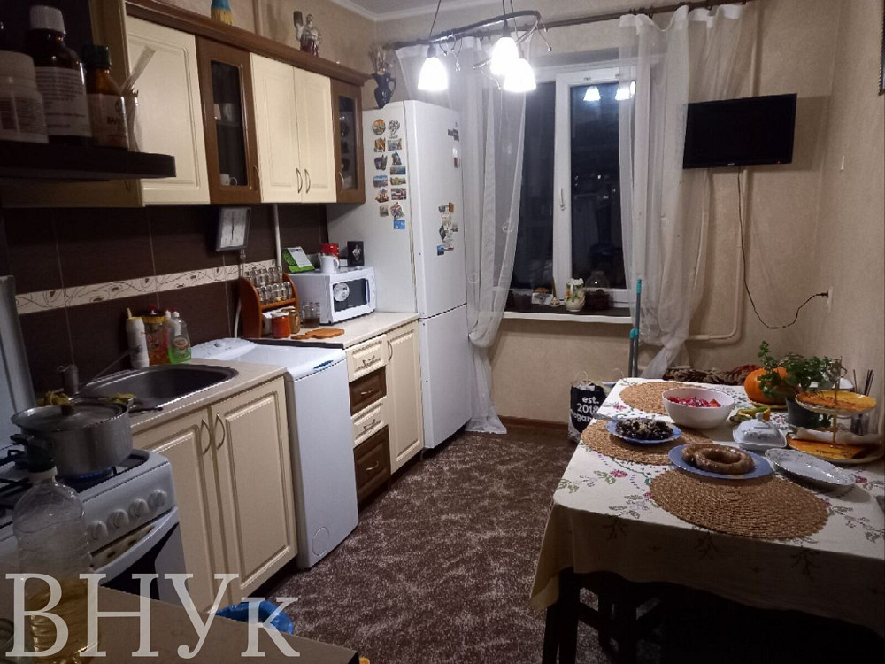 Продаж Квартира 3-кімнатна, 8/9 поверх на Кравчука Luts'k - photo 8