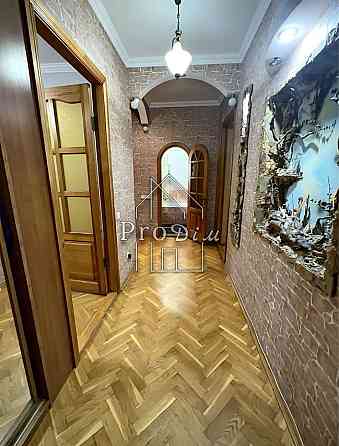 Продаж Будинок 2-кімнатний на Сирецька вул., 30/1 Київ