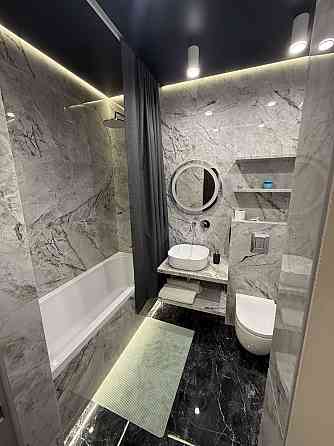 Продаж Квартира 1-кімнатна, 1/26 поверх на Князя Романа Мстиславича вул., д. 26 Kiev