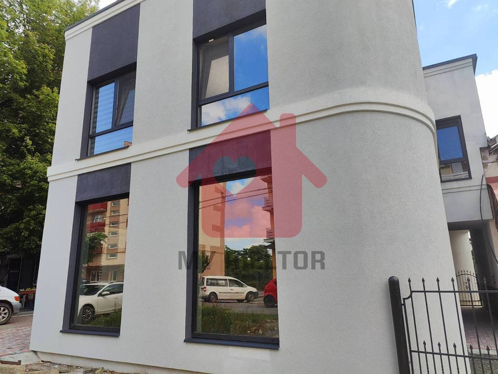 Оренда приміщення вільного призначення на Франка І. поверх - 1/2 Uzhhorod - photo 1