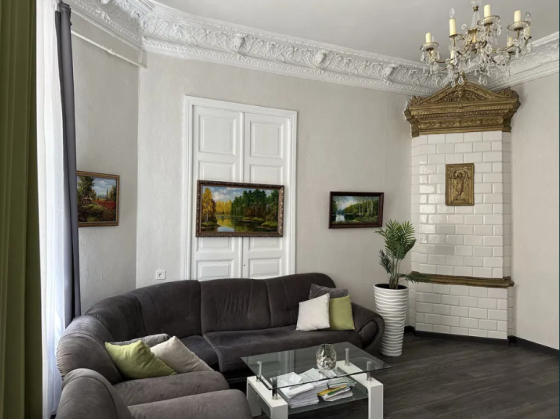 Продам 4-х комнатную квартиру в центре на Коблевской со своей террасой Odessa