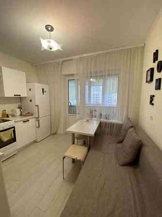 Оренда Квартира 1-кімнатна на ул. Михаила Драгоманова, 1к Київ