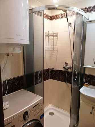 Оренда Квартира 1-кімнатна, 12/16 поверх на Здолбунівська, 5 Київ