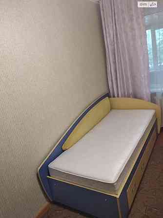 Оренда Квартира 3-кімнатна, 1/5 поверх на Авіаконструктора Антонова, 8 Київ