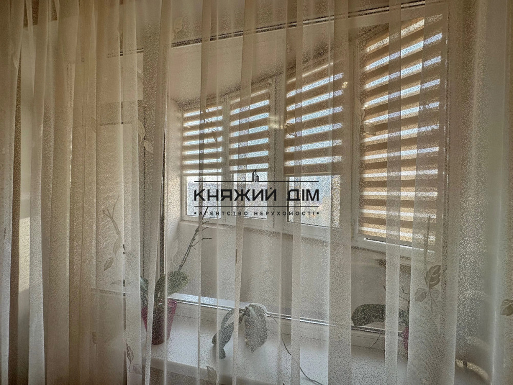 Оренда Квартира 1-кімнатна, 14/24 поверх на Урлівська Kiev - photo 2