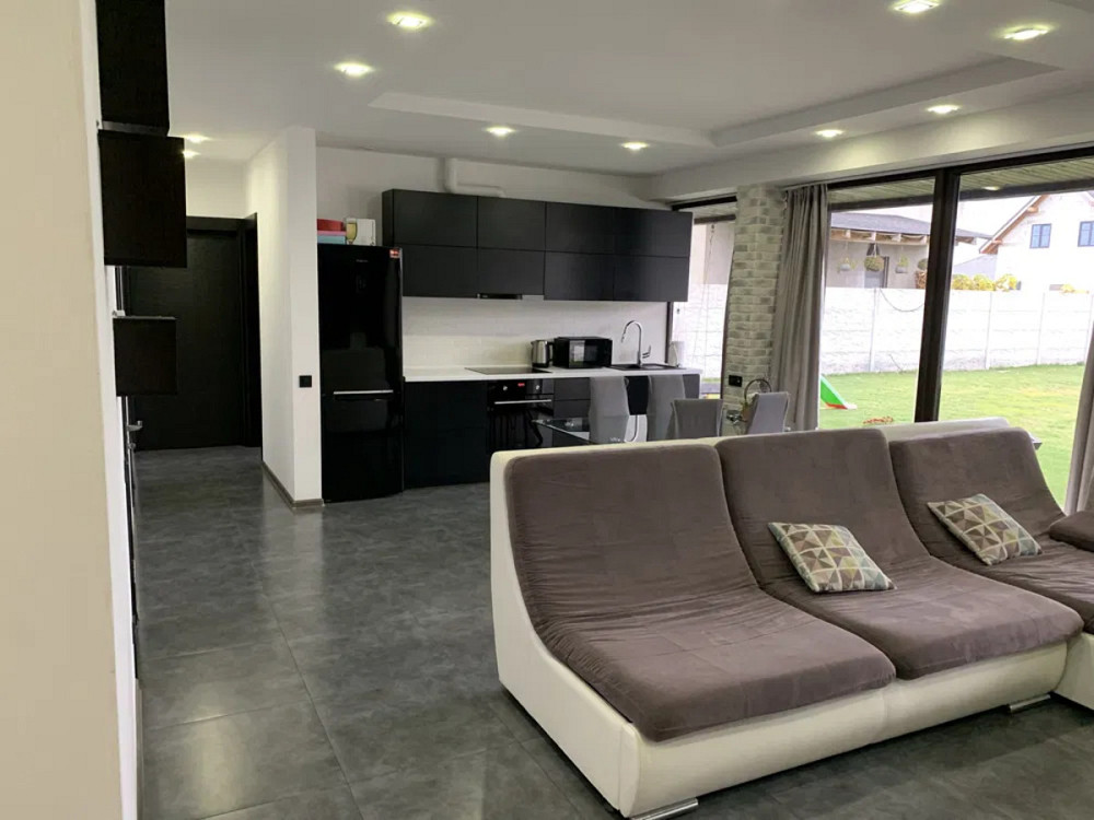 Оренда Квартира 3-кімнатна, 1/1 поверх на вул. Центральна Осещина - фото 4