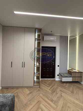 Продаж 1к квартири 43 кв. м Одеса