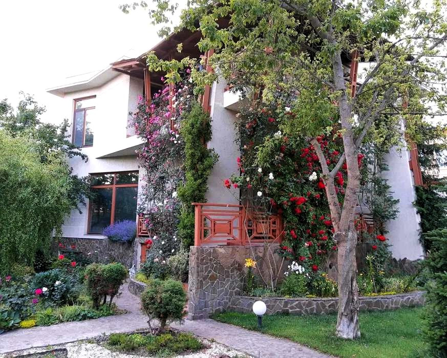 Капитальный дом на 15 сотках земли, Фонтан/ул. Куприна Odessa - photo 1