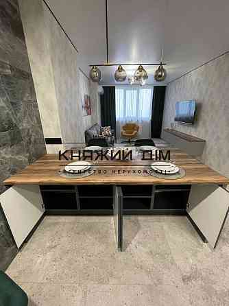 Оренда Квартира 2-кімнатна, 13/23 поверх на вул. Трутенко Онуфрия ул./Михайла Максимовича Kiev