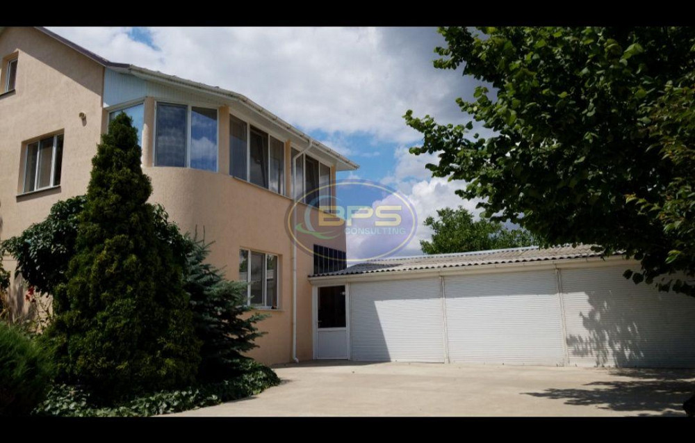 Продаж 2-поверховий Будинок з ділянкою 10 сот 240 кв.м 5 кімн. на Висоцького вул. Фонтанка - фото 1