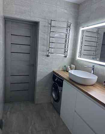 Продаж 2-поверховий Будинок з ділянкою 6 сот 100 кв.м 5 кімн. на Крошенська Баба Іра Zhytomyr