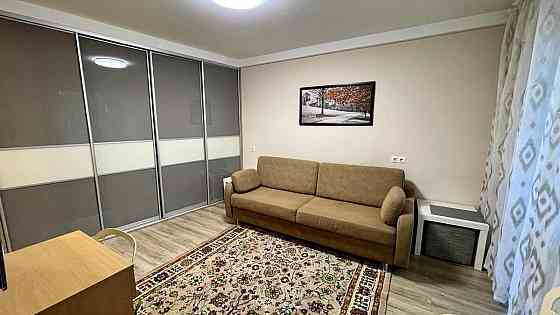 Оренда Квартира 1-кімнатна, 3/9 поверх на вул. Коперника, 10 Kiev