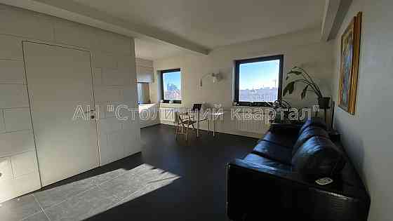 Продаж Будинок 2-кімнатний на Підвисоцького Професора вул., 16 Kiev