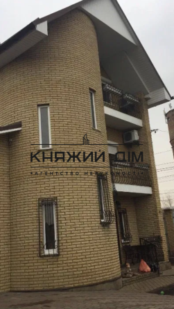 Продаж 3-поверховий будинок в Броварах із бомбосховищем. № 228930 Бровари