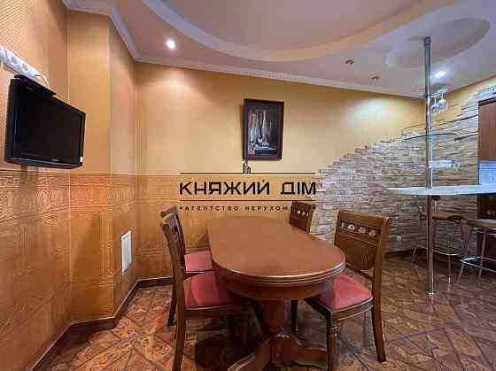 Оренда Квартира 3-кімнатна, 12/17 поверх на Анны Ахматовой ул. Kiev